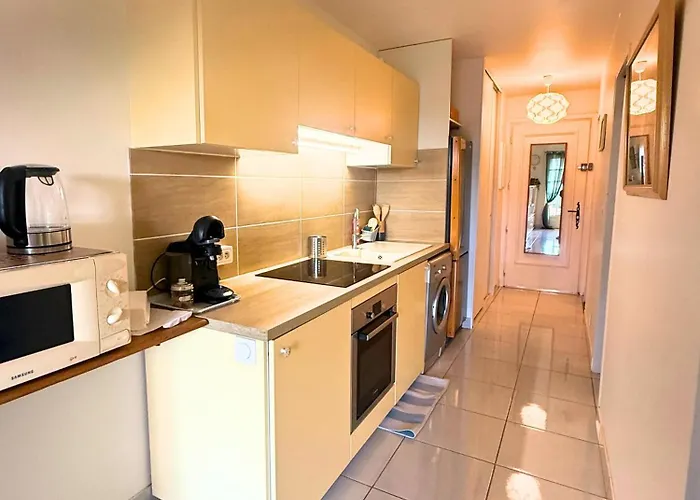 T1 Bis - Le Petit Corail Apartment *